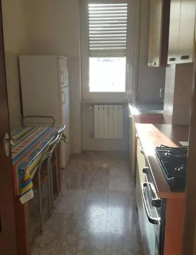 Apartament Sul Mare Famiglie Ed Amici Fino 10 Posti Albenga