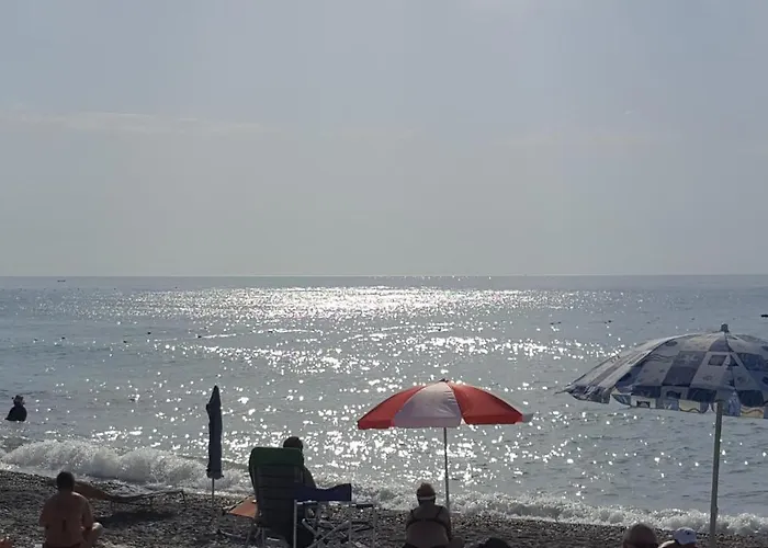 Sul Mare Famiglie Ed Amici Fino 10 Posti
