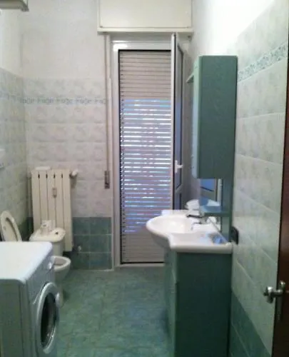 Apartament Sul Mare Famiglie Ed Amici Fino 10 Posti